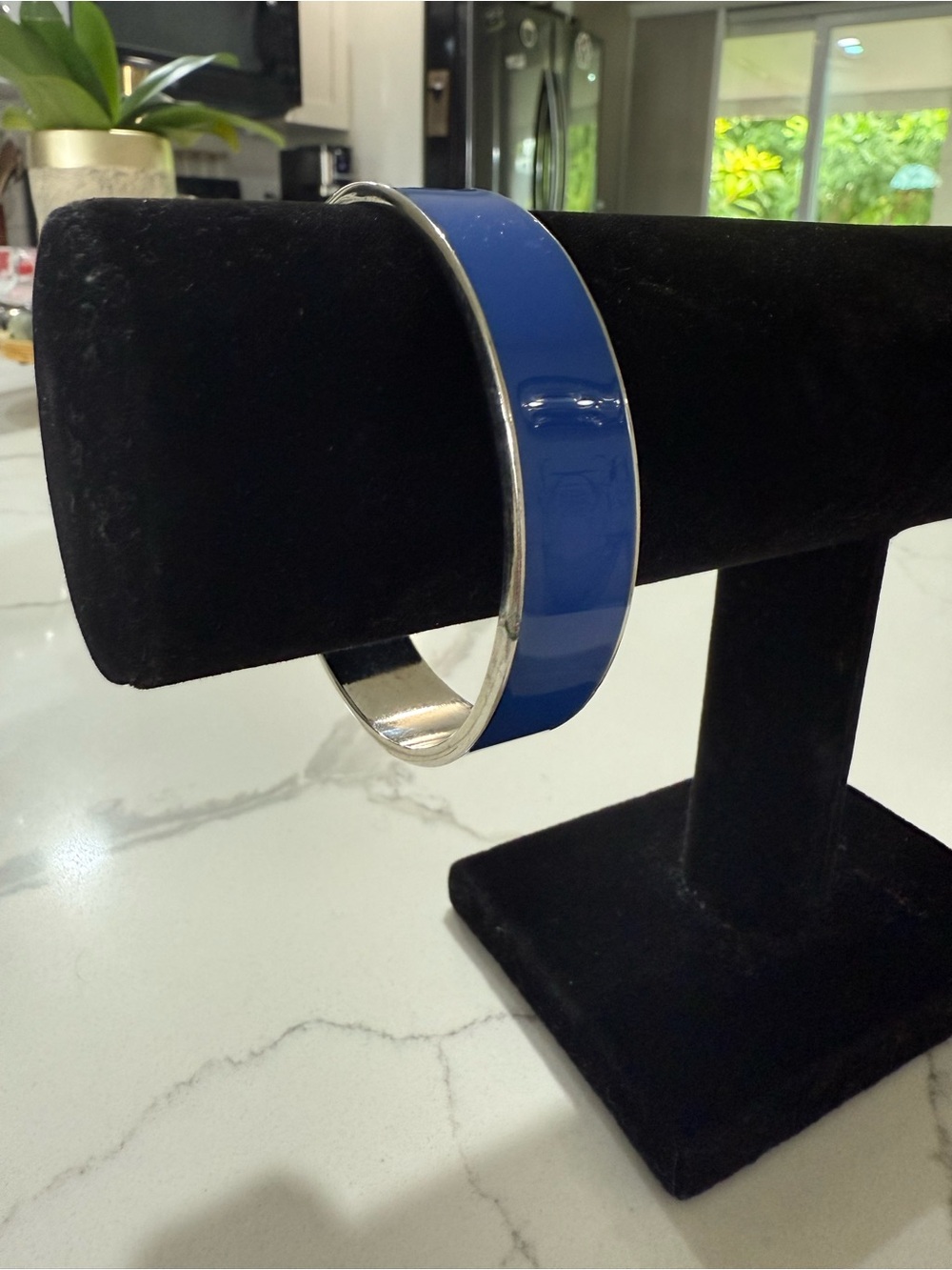 Unbranded Blue Enamel Silver Tone Bangle Bracelet – Pre-Owned